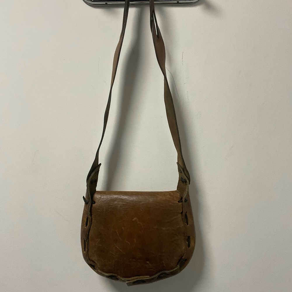 Gorgeously Real Earthy Handmade Thick Leather Weave Strap With Stamp Decor Bag! - Picture 8 of 16